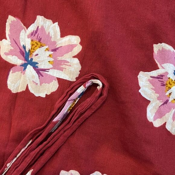Old Navy Maternity Floral-Print Gauze Tie-Belt Top Burgundy Red Small - Picture 3 of 4